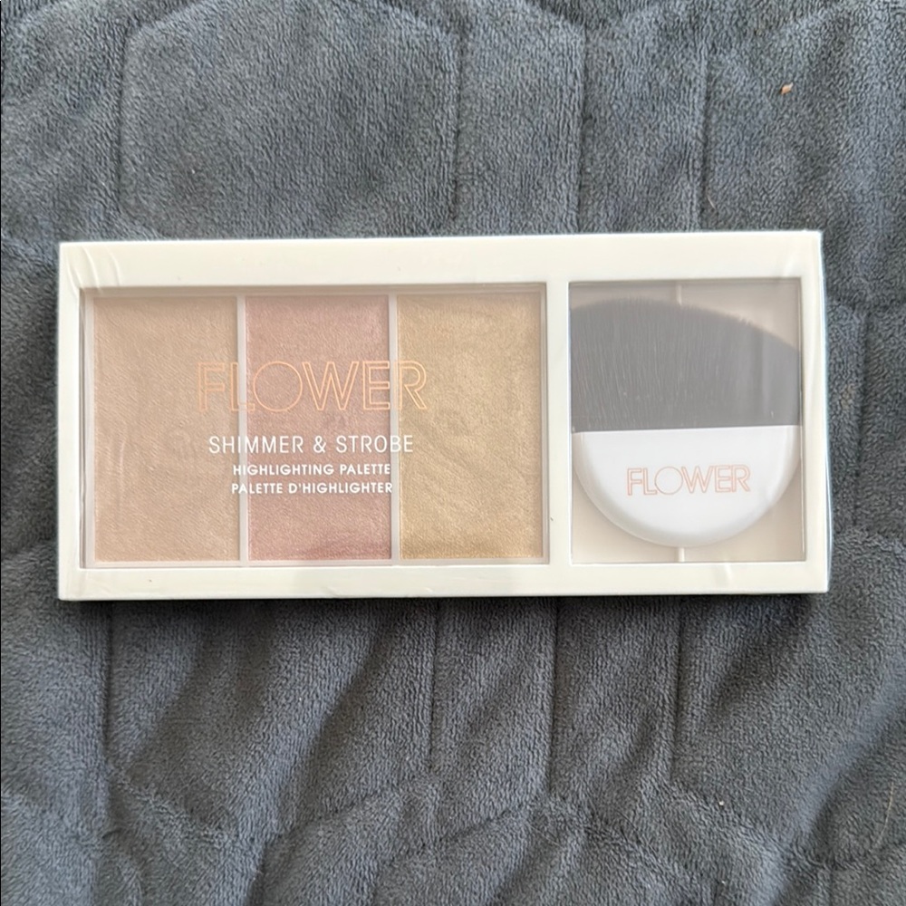 Luminous Gold and Cream Highlighter Palette